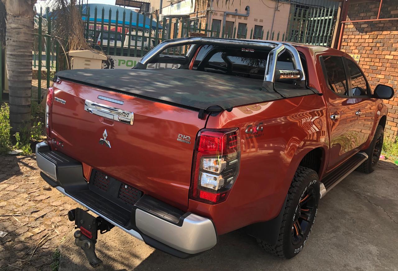 Clipon Cover - Mitsubishi Triton Double Cab